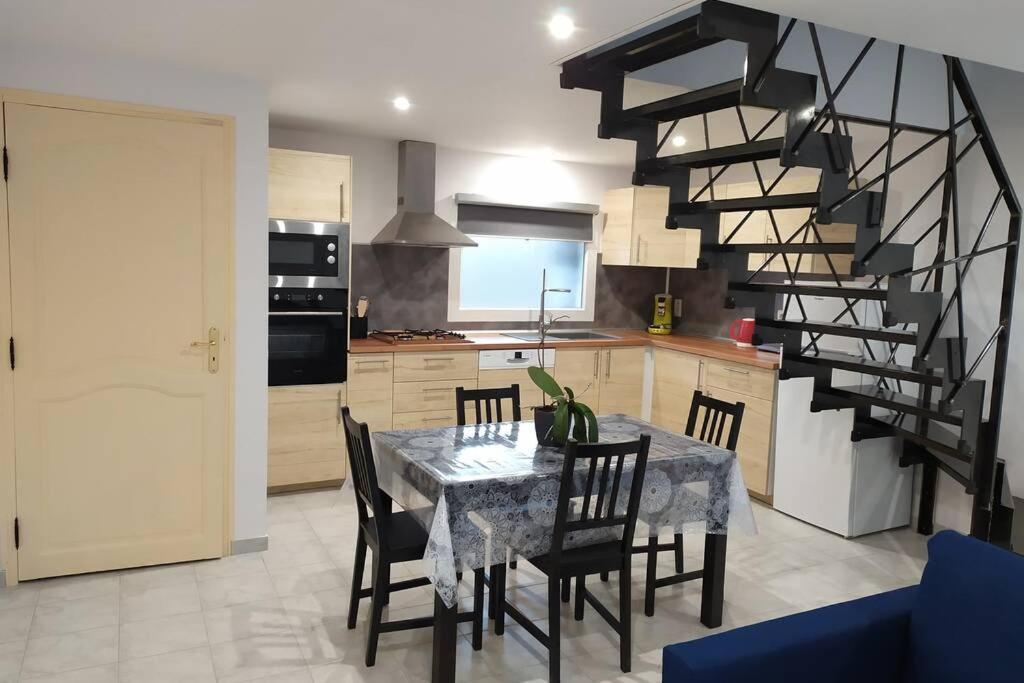 Appartement Neuf Tout Confort Обена Екстер'єр фото